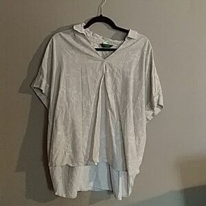 Denver Hayes shirt size xl